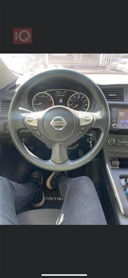 نیسان سێنترا